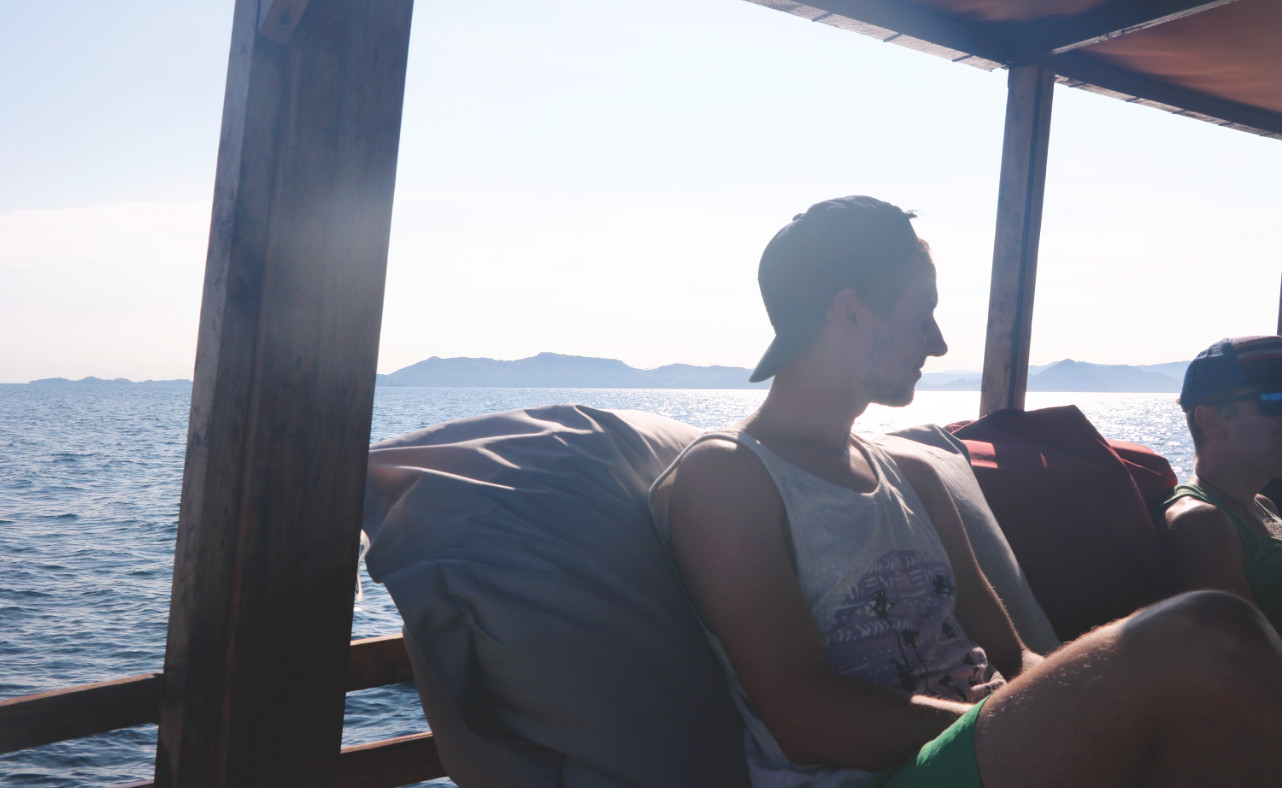 Reisebericht Tauchkurs auf Komodo: Daniel auf dem Boot