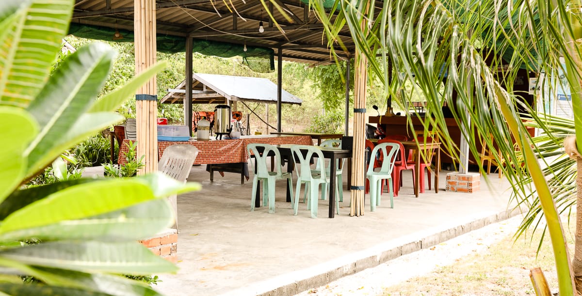 Koh Phaluai Beach Bungalow Restaurant