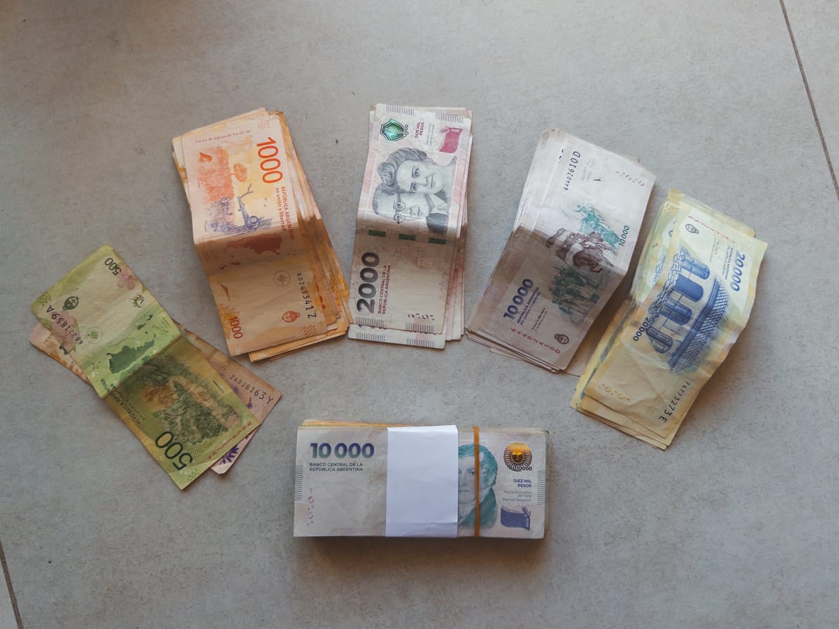 Geld wechseln und abheben in Argentinien Geld wechseln und abheben in Argentinien