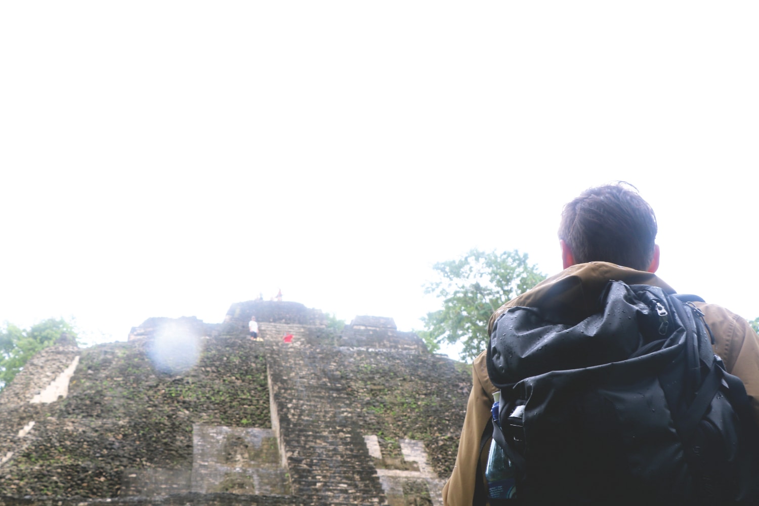 Reisebericht: Maya Ruine im Regen