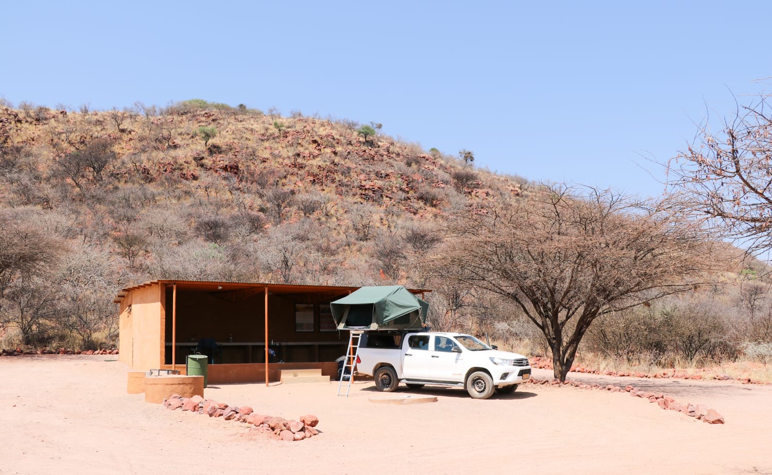 Namibia Campsite: Okonjima Lodge und AfriCat Foundation