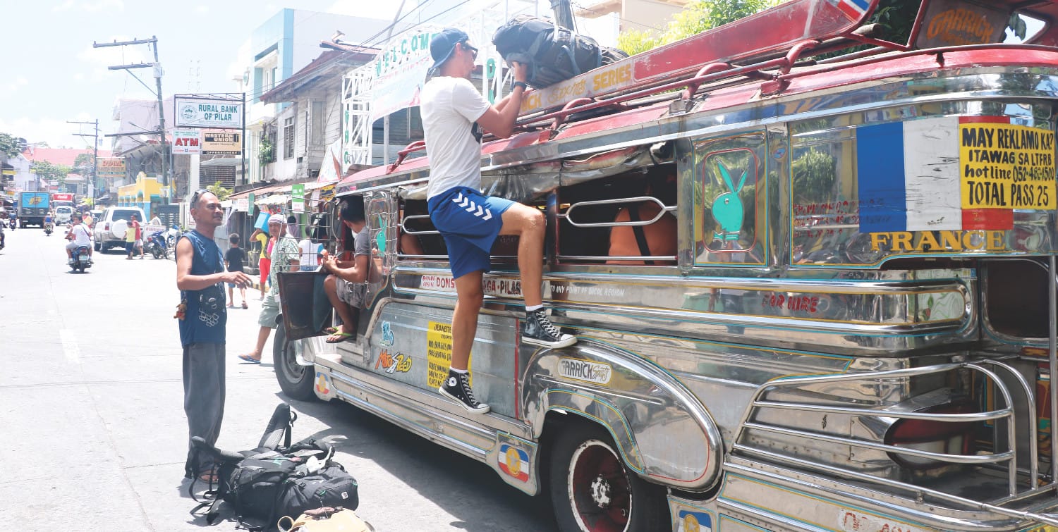 Philippinen Packliste: Busfahrt