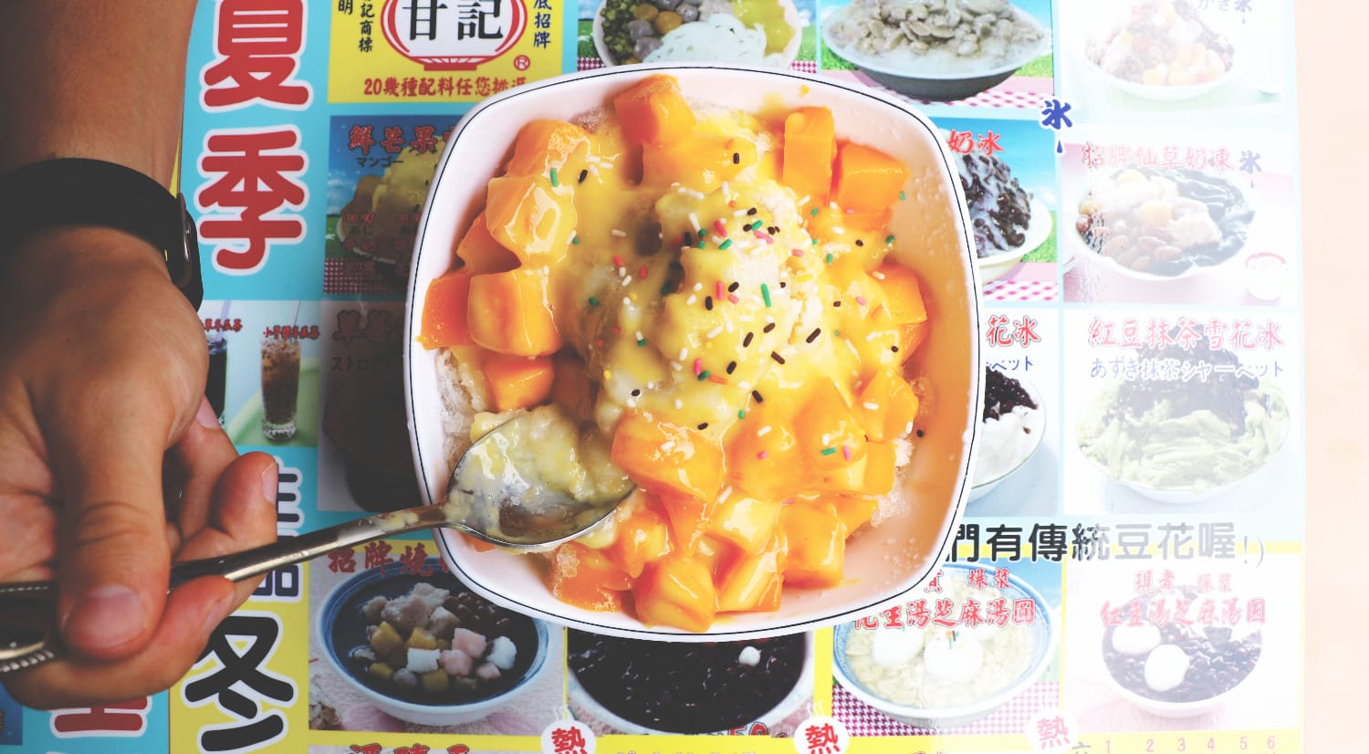 Typisches Essen in Taiwan - Mango Shaved Ice