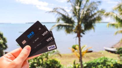 Vergleich der besten kostenlosen Kreditkarte auf Weltreise & Reisen
